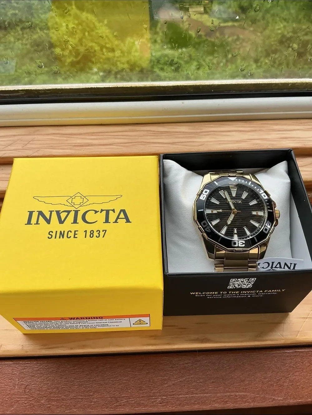 Invicta Diver Meridian Men's Watch - 46mm. Gold (69236)